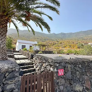 https://la-casita-de-malnombre.in-canary-islands.com